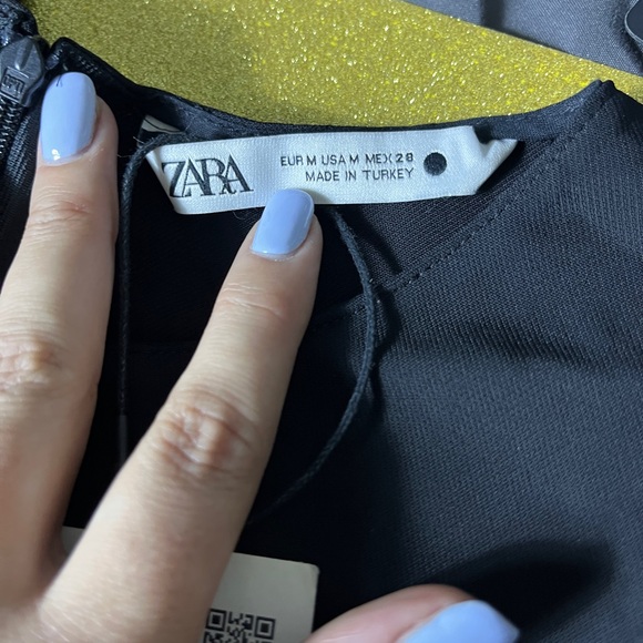 NWT Zara Black Organza Sheer Sleeve Structured Top SZ M - Picture 7 of 8